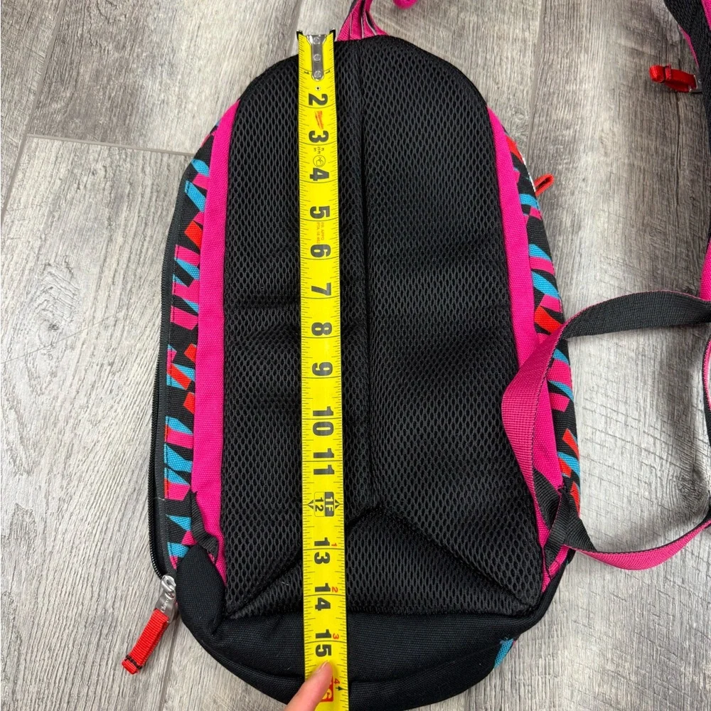 Chaco‎ Raglands Pink/Black Print Sling Bag